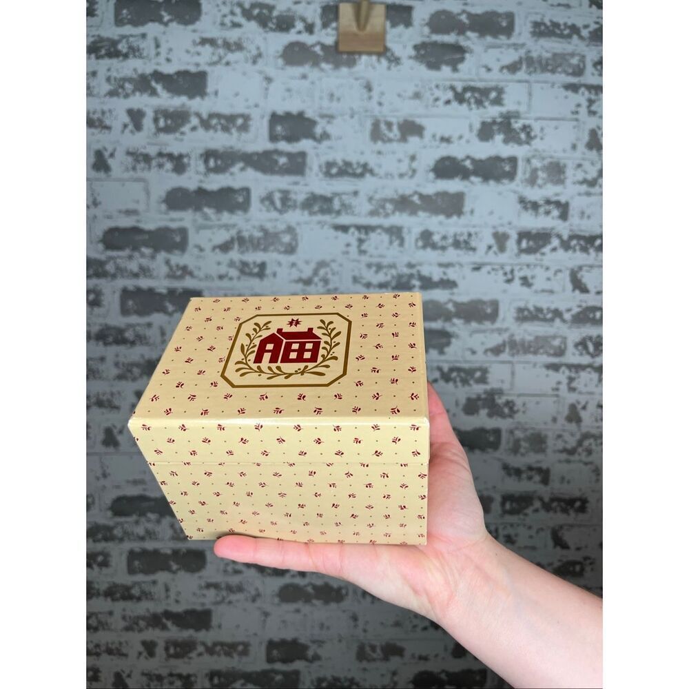 Avon | vintage new recipe box with recipe cards